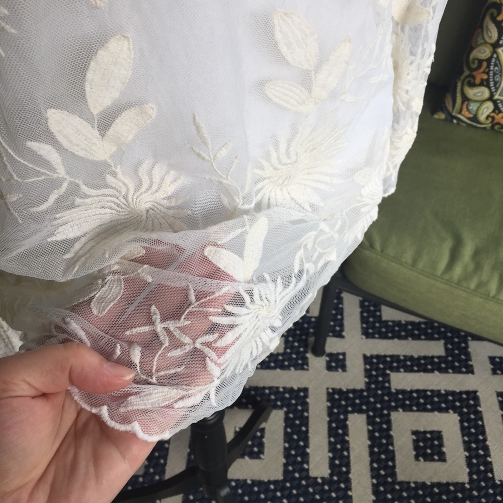 Anthropologie Everleigh Snowblossom Blouse - Picture 6 of 7